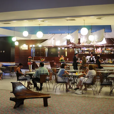 Beatriz Playa & Hotel Puerto del Carmen (Lanzarote)